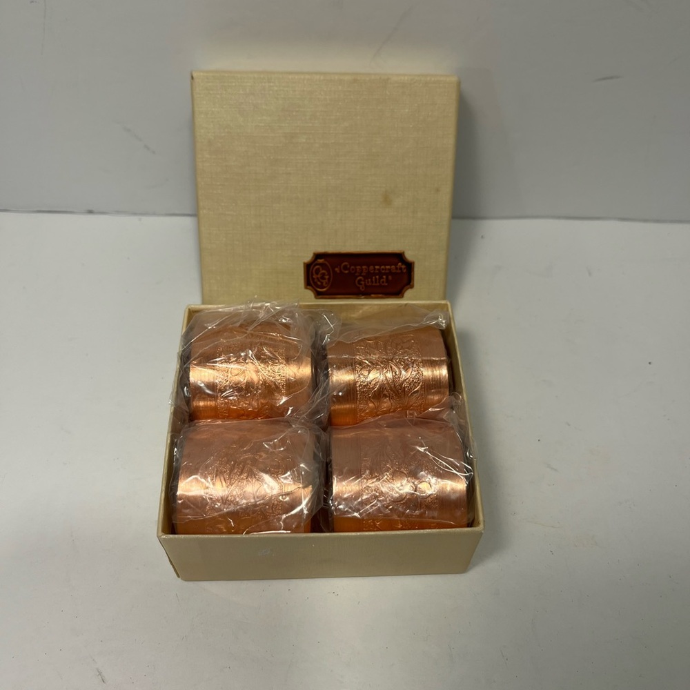 Coppercraft Guild Copper Napkin Ring Holders Tooled Pattern Set of 4 Vtg NEW